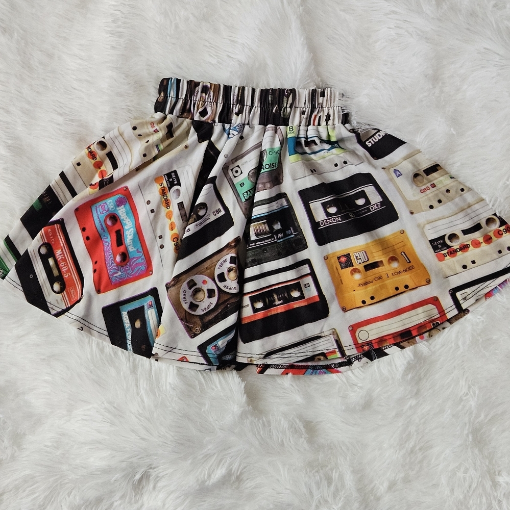 Retro Cassette Print Skirt 5/6